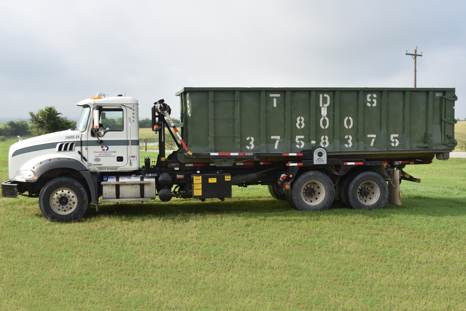 30-yard dumpster rental dimensions