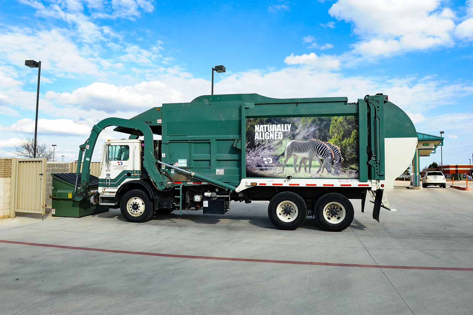 TDS-Front-Load-Dumpster-San-Antonio-2
